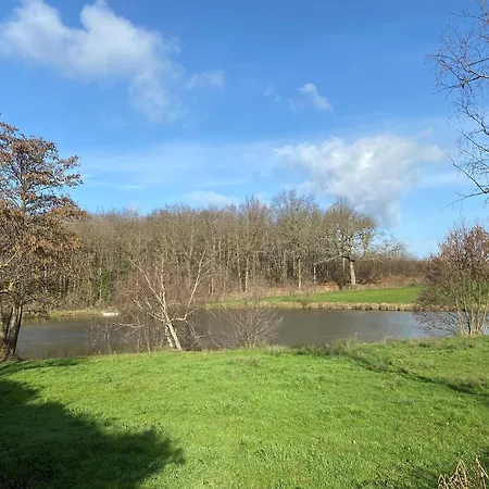 Confortable Au Coeur Du Vignoble Avec Wifi Et Parking, Proche Du Puy Du Fou - Fr-1-622-94 *