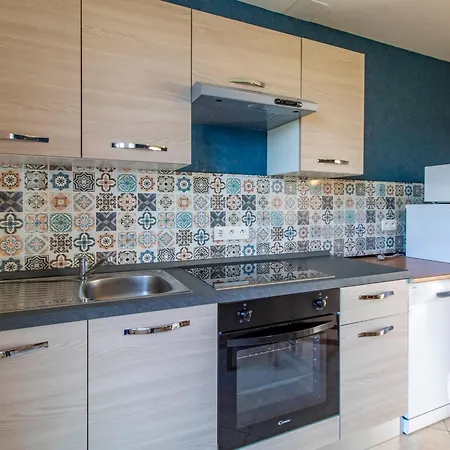 Confortable Au Coeur Du Vignoble Avec Wifi Et Parking, Proche Du Puy Du Fou - Fr-1-622-94 *