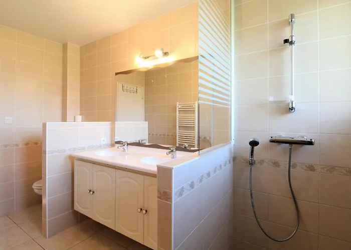 Feriehus Confortable Au Coeur Du Vignoble Avec Wifi Et Parking, Proche Du Puy Du Fou - Fr-1-622-94