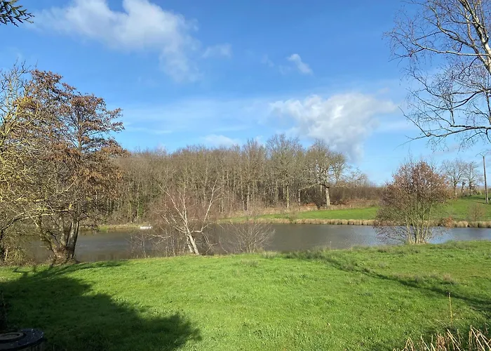 Confortable Au Coeur Du Vignoble Avec Wifi Et Parking, Proche Du Puy Du Fou - Fr-1-622-94 *