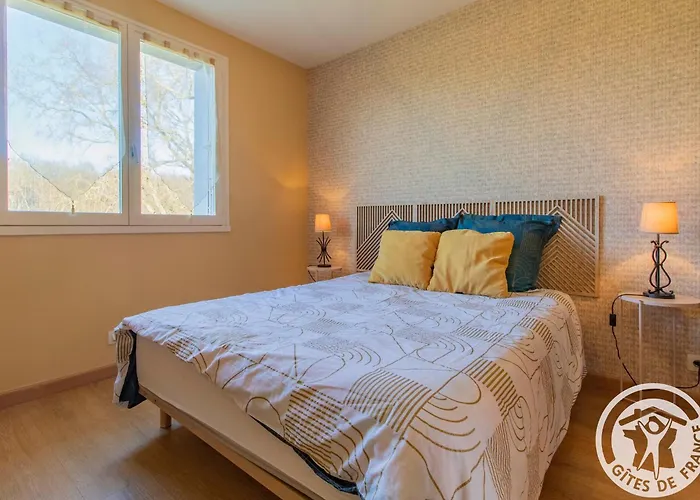 Feriehus Confortable Au Coeur Du Vignoble Avec Wifi Et Parking, Proche Du Puy Du Fou - Fr-1-622-94 *