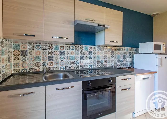 Confortable Au Coeur Du Vignoble Avec Wifi Et Parking, Proche Du Puy Du Fou - Fr-1-622-94 *